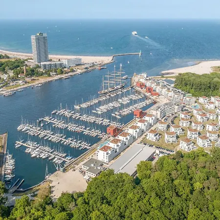 Cozy In Travemuende With Sauna ליבק